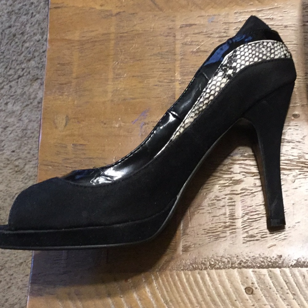 High heels - Picture 3 of 10